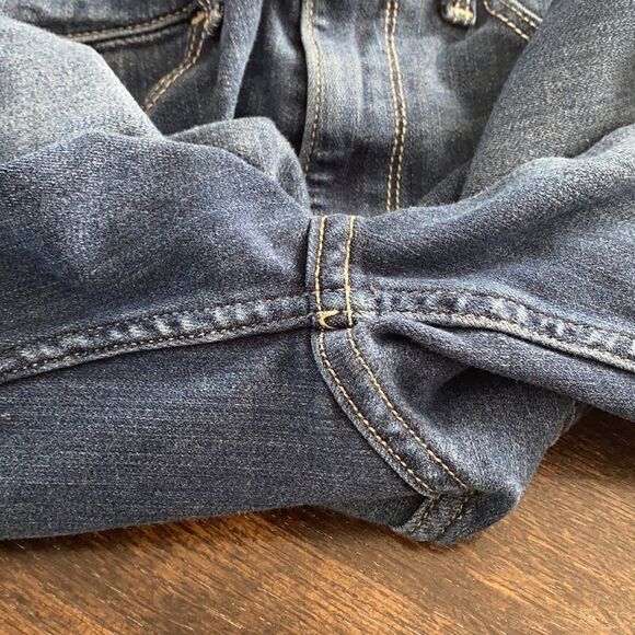 HOLLISTER distressed high rise jean legging - Picture 9 of 10